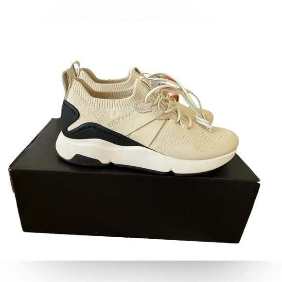 NIB Cole Haan Women’s Zeroground All Day RS Trainer in Beige Knit in size 5 - Picture 4 of 9